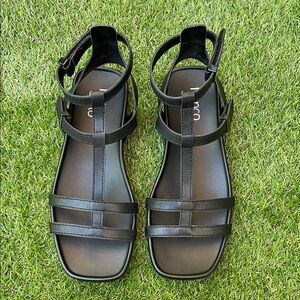 Franco Sarto Black Strappy T-Bar Flat Sandals